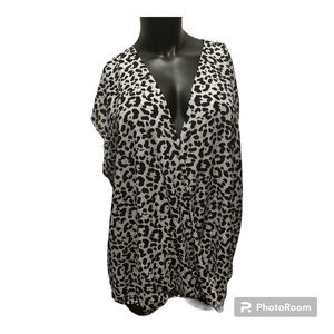 Eloquii front plunge shirt size 18